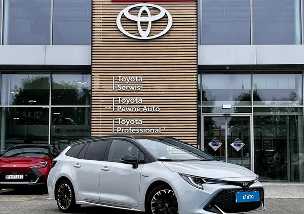 toyota Toyota Corolla cena 131900 przebieg: 55700, rok produkcji 2021 z Rogoźno